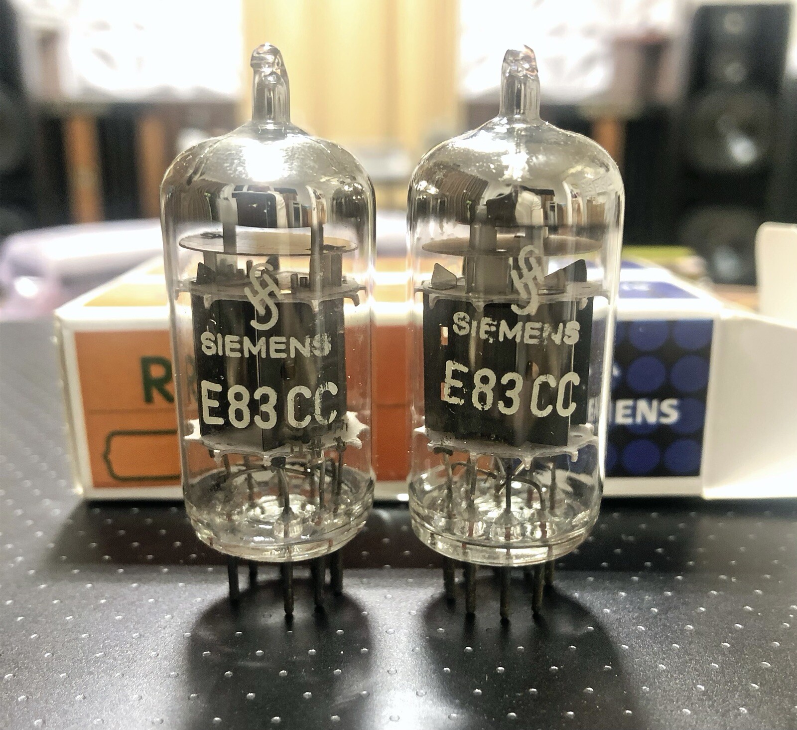 Siemens E83CC 5751 12AX7 ECC803S Triple Mica, NOS NIB