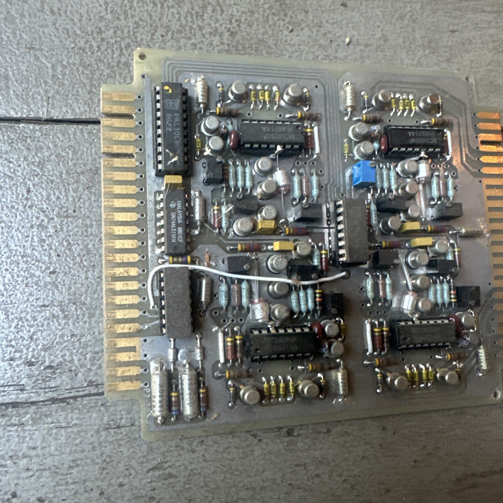 Vintage Quad Op-Amp Analog Circuit Board 4x Motorola MC34084P Gold Edge !!!
