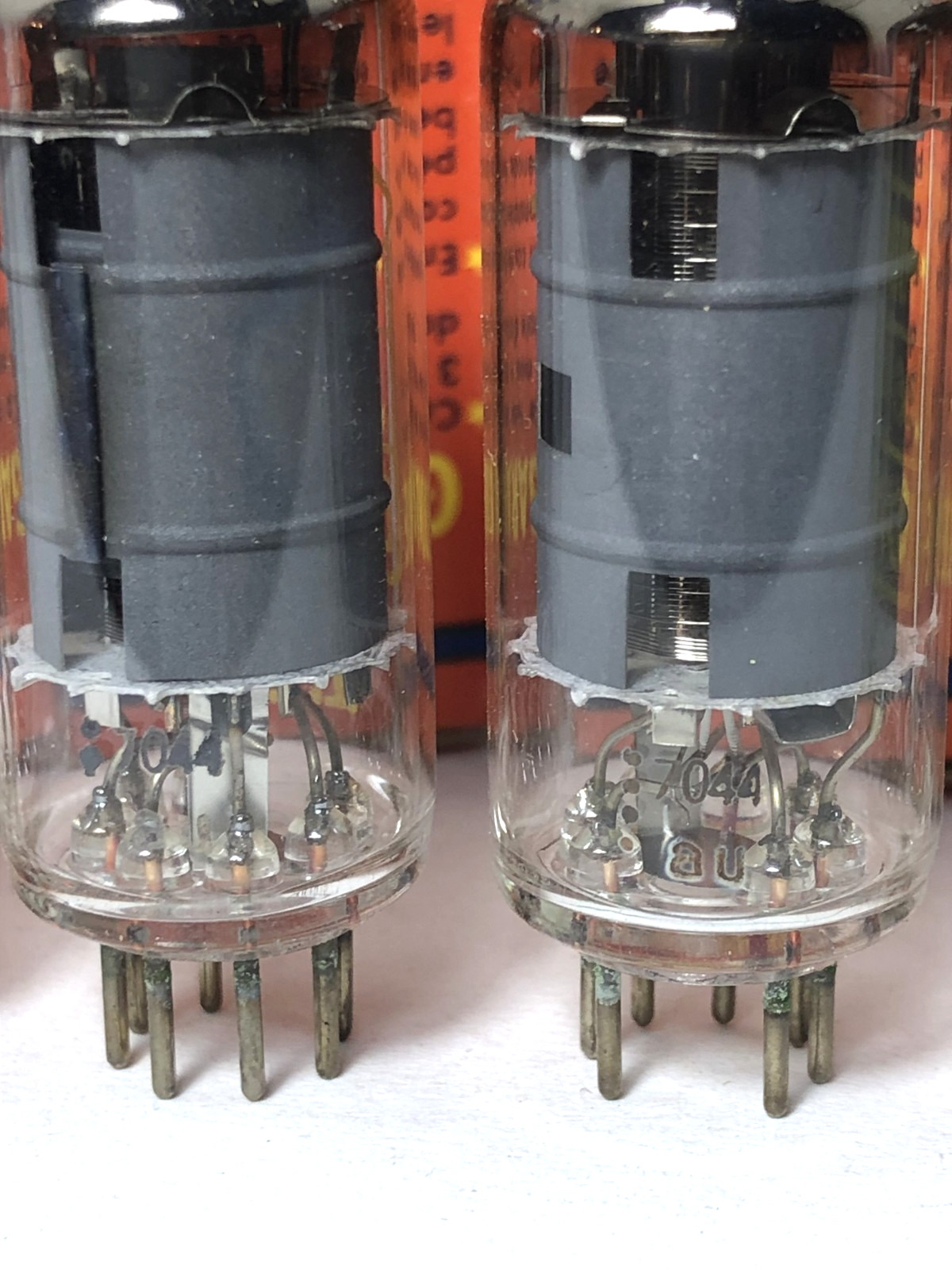 NOS Matched Quad (4pcs) Miniwatt Dario 6AU6 Vacuum Tubes – 1970 France