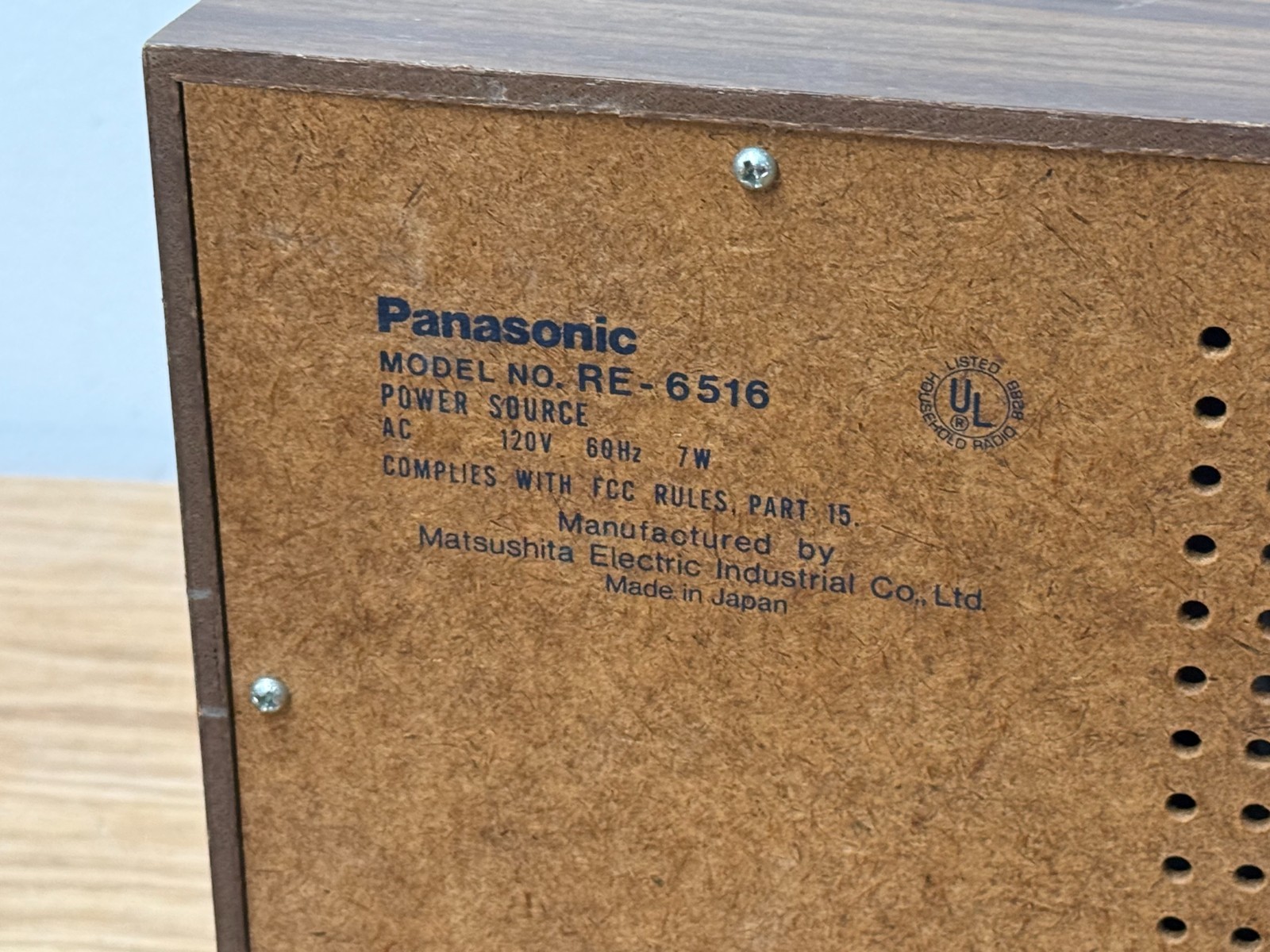 PANASONIC MODEL RE-6516 AM-FM TABLE TOP RADIO WALNUT CASE 1960s Tested