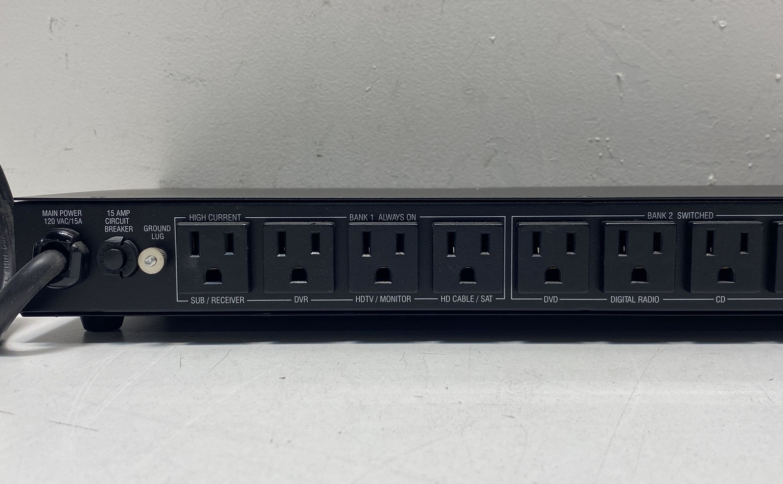 Vintage Panamax M4300-EX Home Theater Power Conditioner 15A For Parts