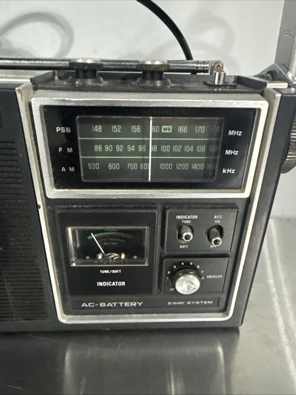Vtg Panasonic RF-1080 AM/FM PSB 3-Band AC Portable Radio Black Tested Works