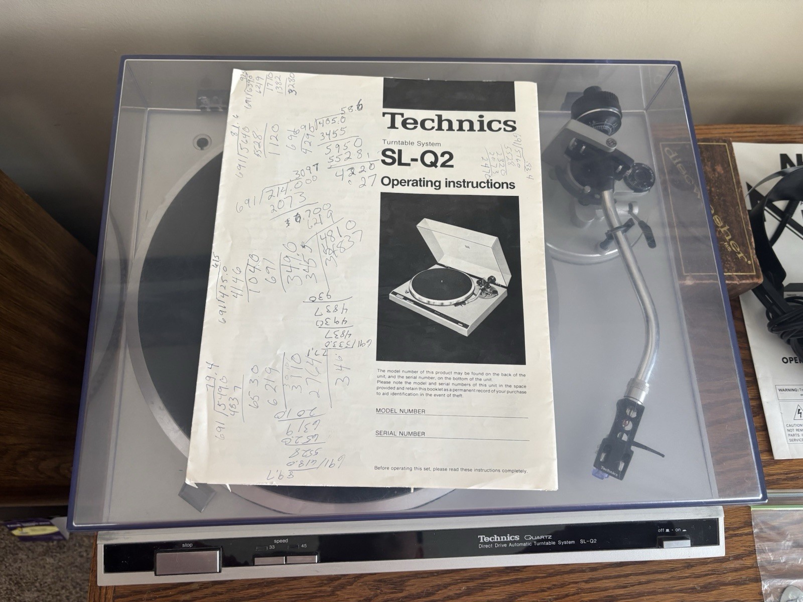 Technics SL-Q2 Turntable Working