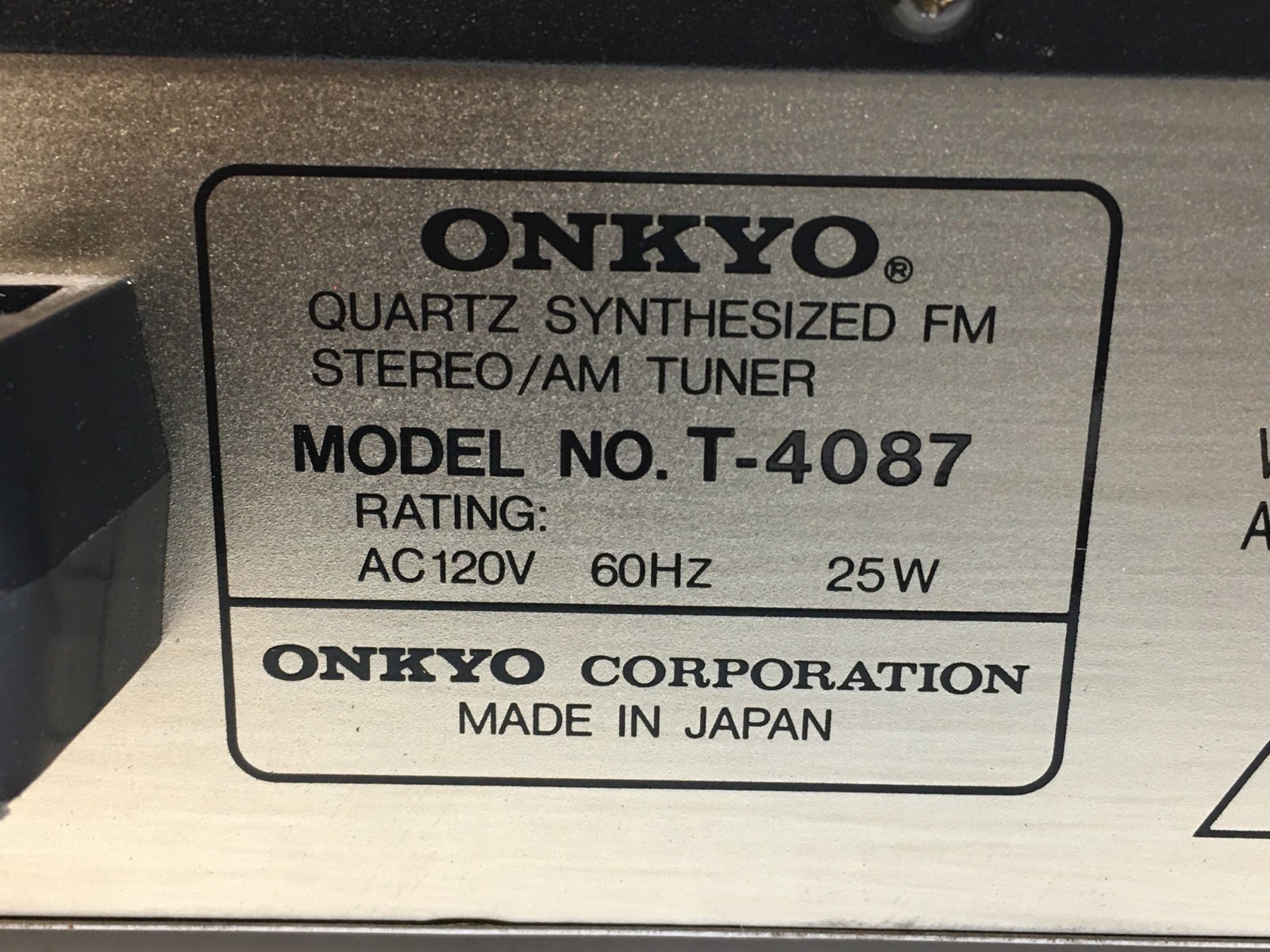 Onkyo Integra T-4087 Quarts Synthesized FMStereo AM Tuner – Tested/ Working