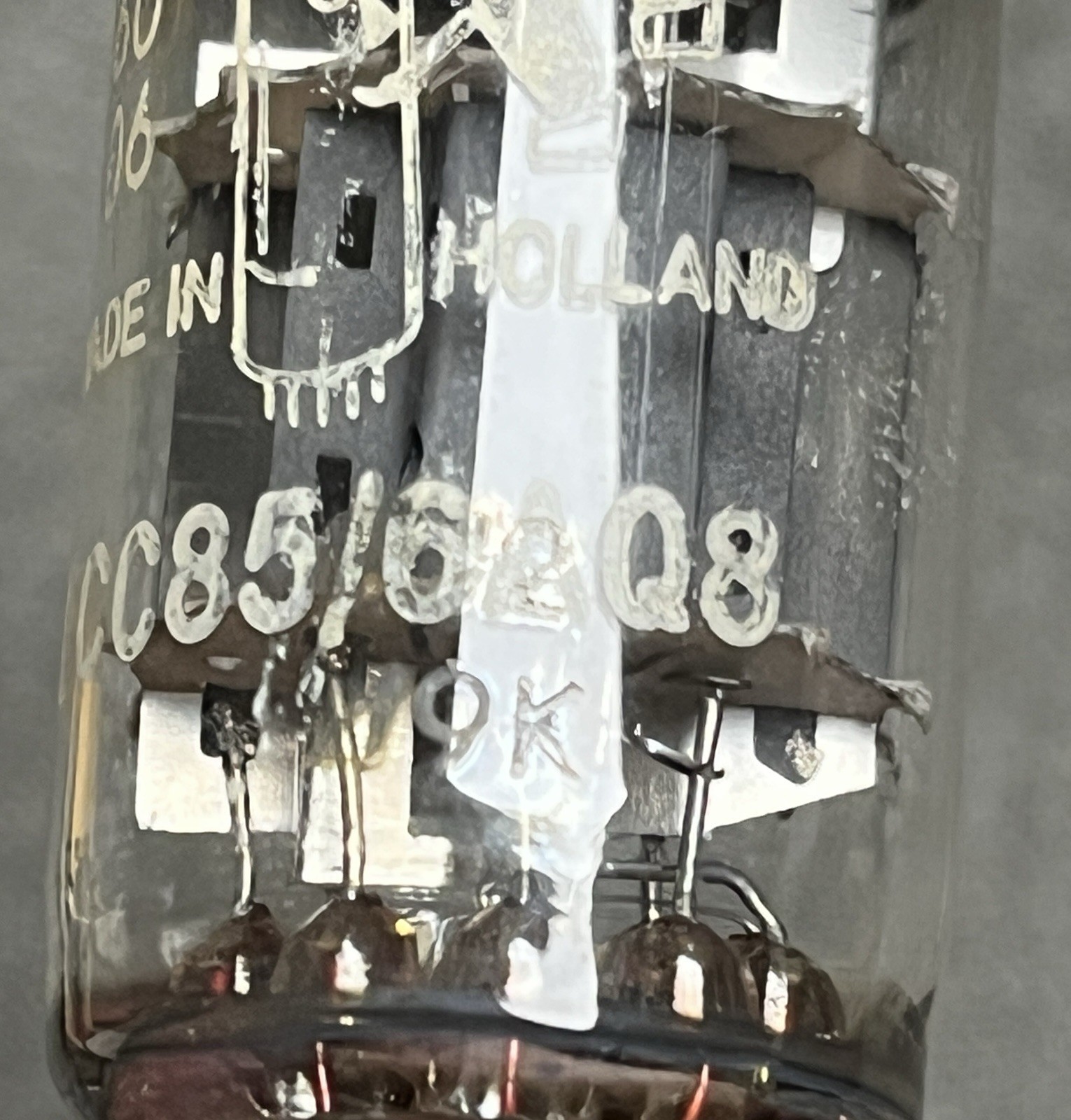 (1) Amperex / Bugle Boy ECC85 / 6AQ8 Dual Triode Tube – Heerlen, Netherlands NOS