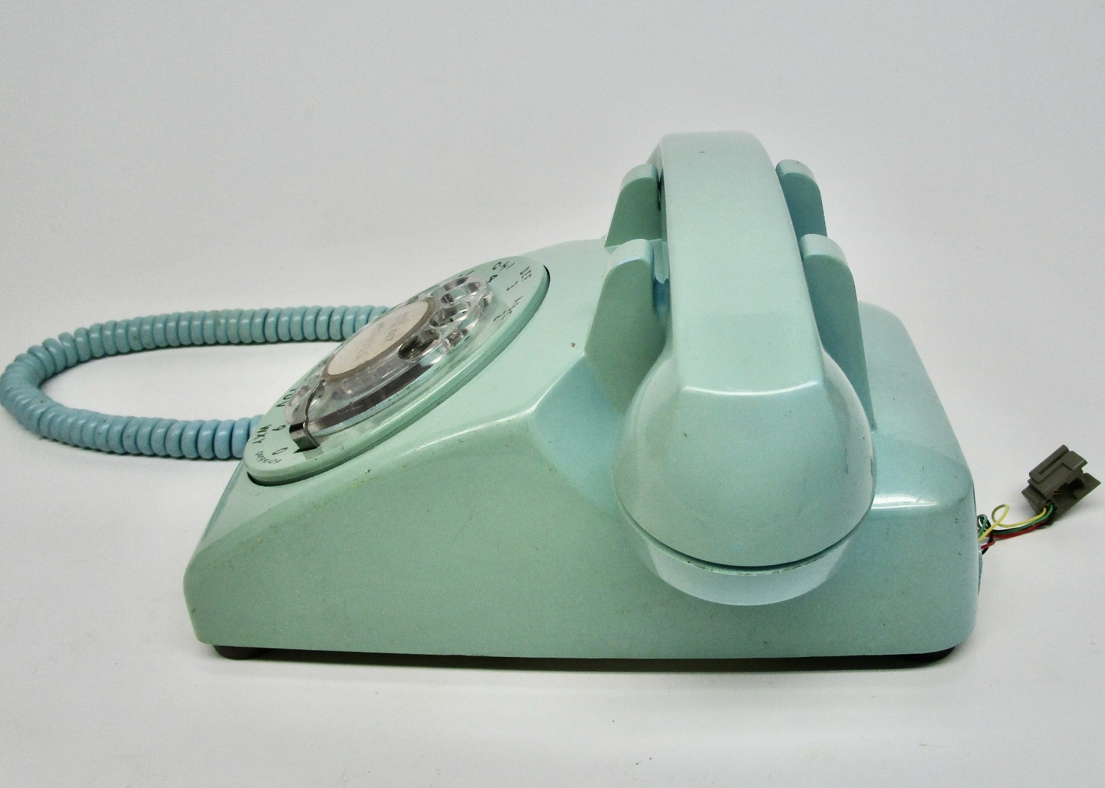 Vintage Bell System Western Electric rotary phone telephone turquoise blue green
