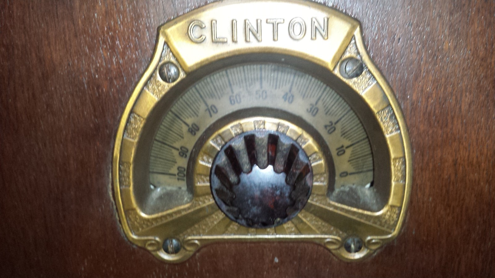⭐️RARE – Restored/Recapped⭐️1930’s Clinton Cathedral Tube Radio ⭐️SEE ~youtube