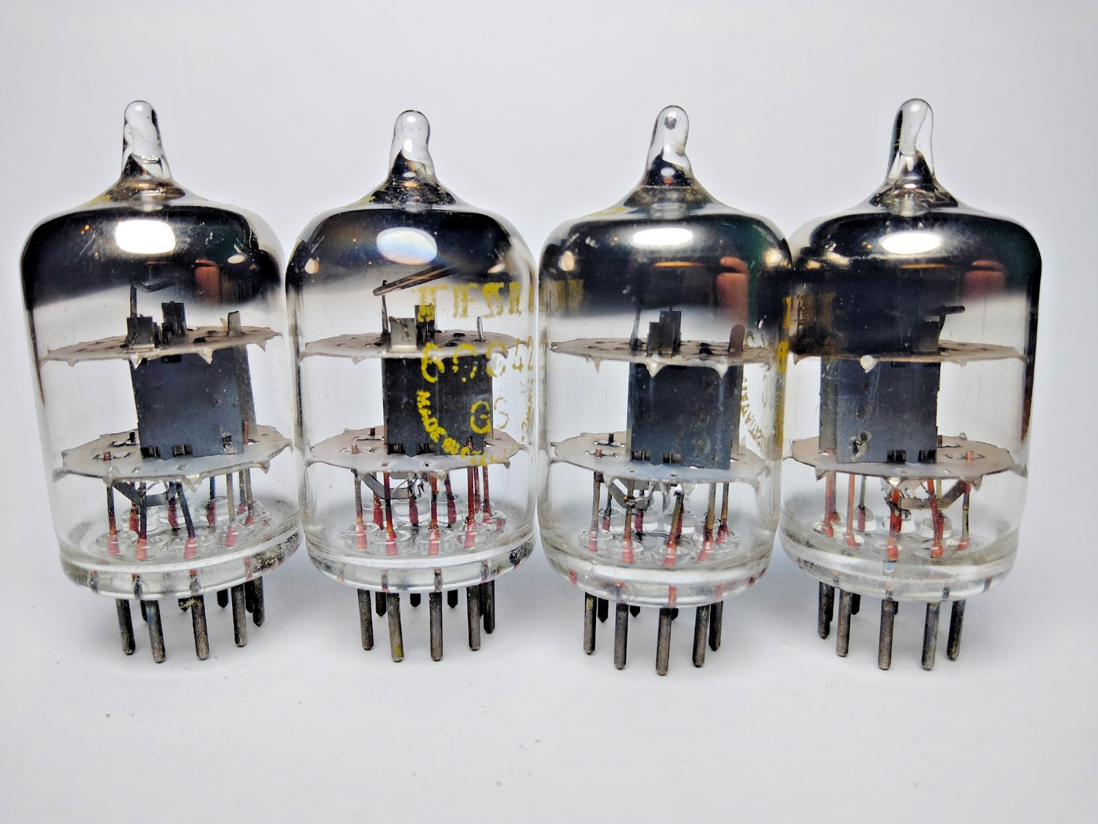 4 pcs Little Used 6CC42/ 5670 / 2C51 / ECC42 Tesla tubes D-Getter