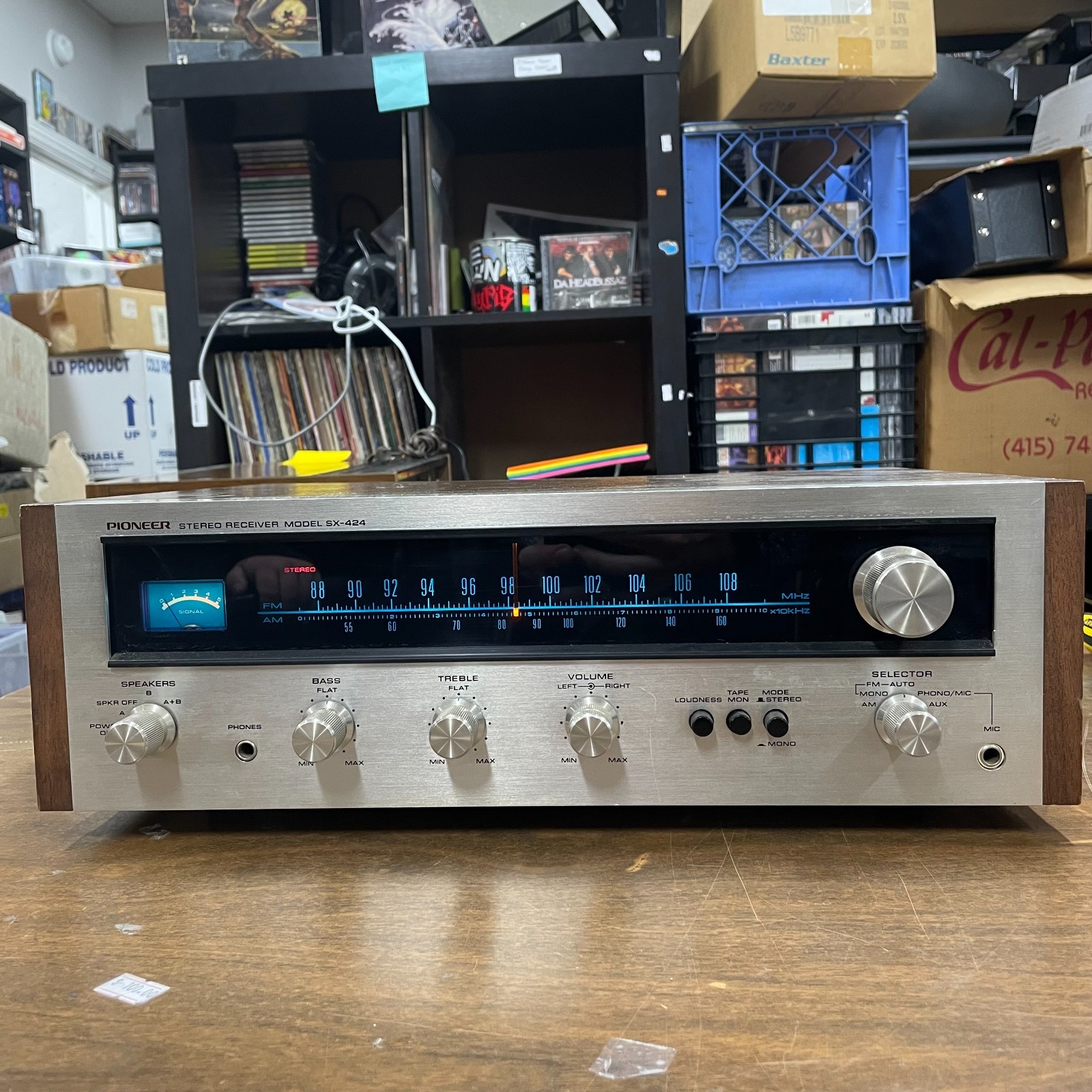 Pioneer SX-424 Stereo Receiver TESTED POWERS ON NO OUTPUT FOR PARTS/REPAIR