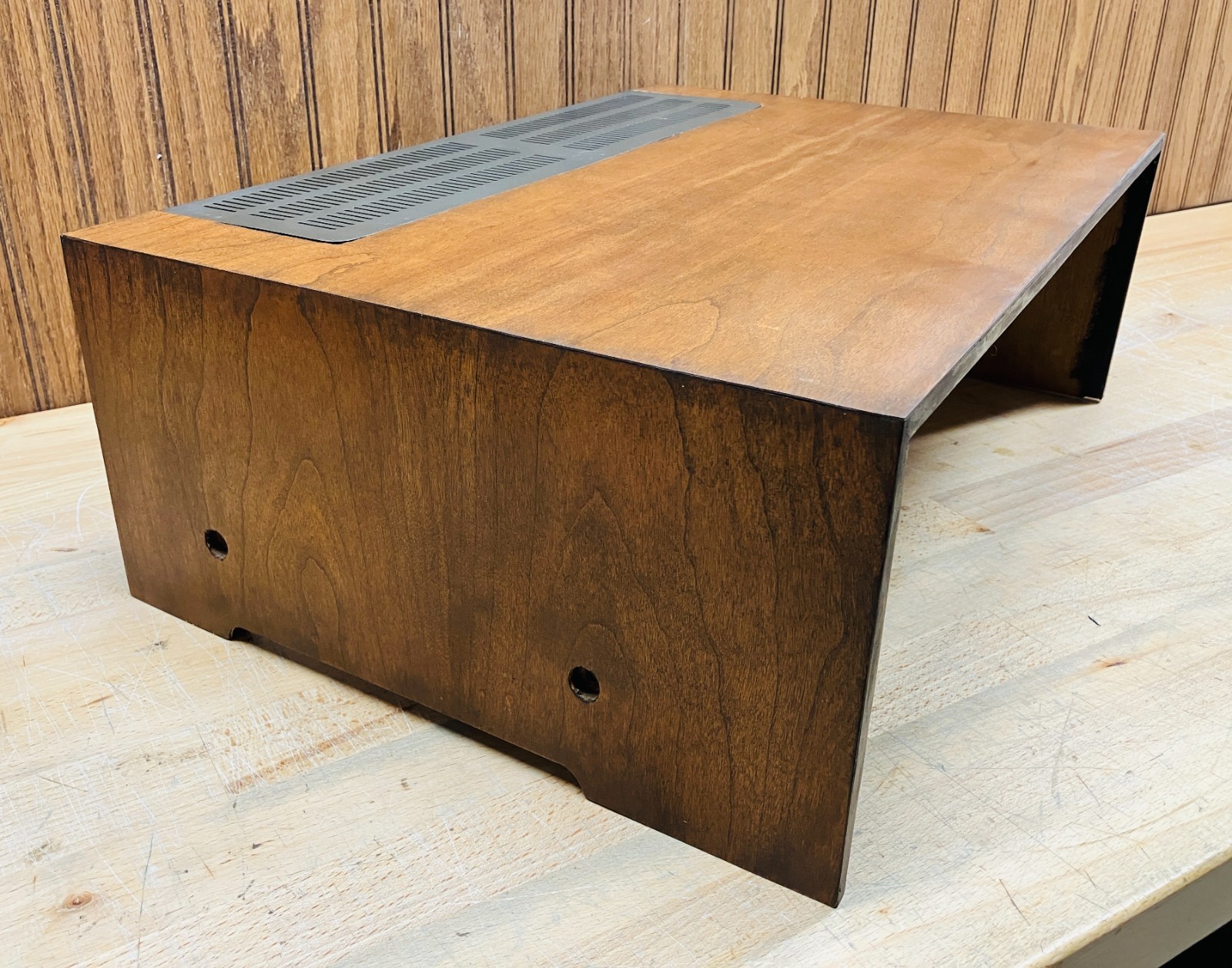 Sansui 8080 Orig Wood Case w/Walnut Veneer + bottom/front trim strip and screws