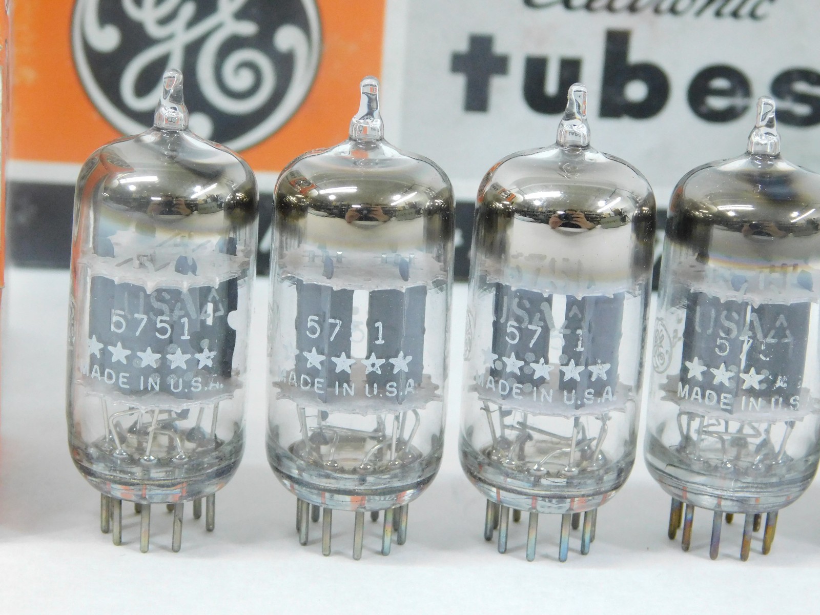 GE 5-Star 5751 Vintage Gray Plate Round Getter NOS Tube Sleeve (nicely matched)