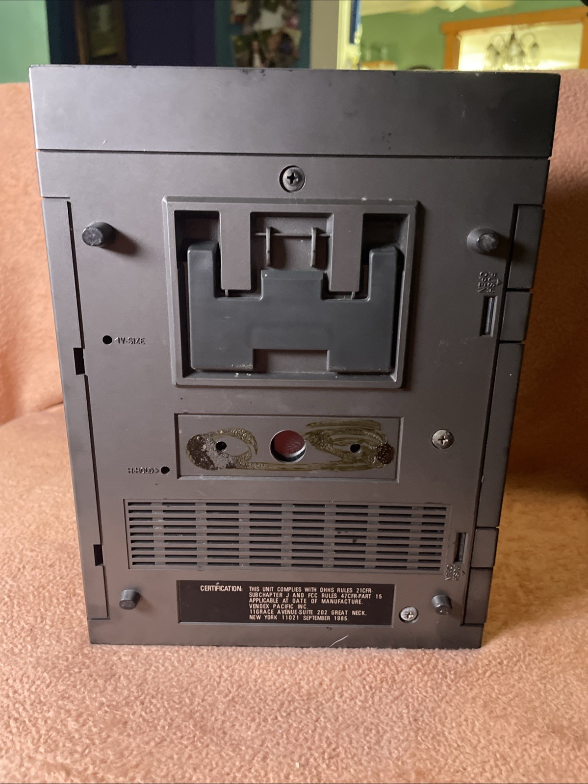 Deluxe MultiTech MB-0500 5″ Portable TV B&W UNTESTED NO CORD Might Work!