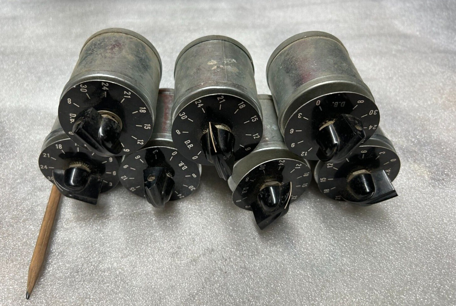 Lot of 7 pieces of Clarostat CIB-600 ohms Attenuators