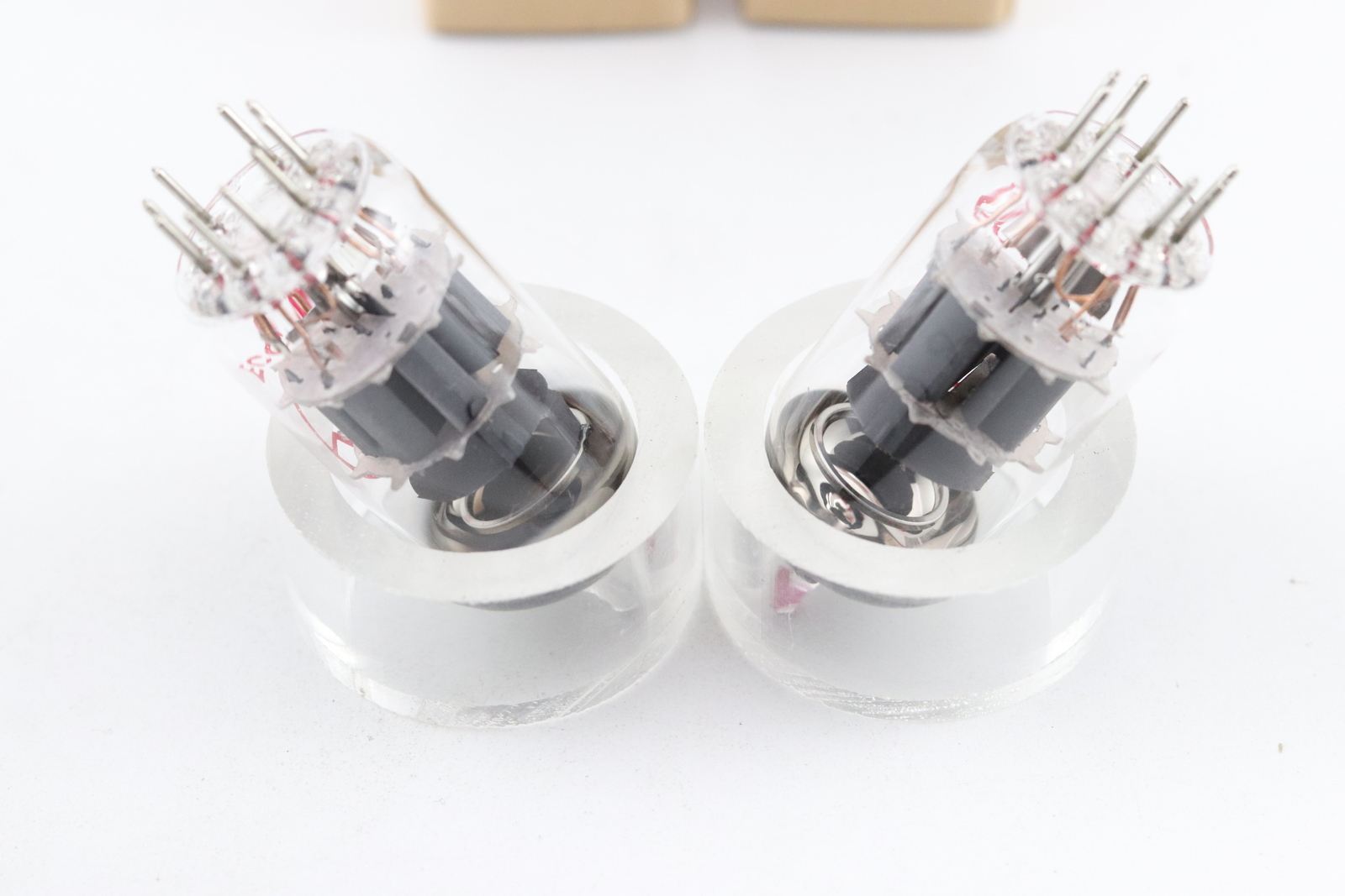 A pairs ECC81 12AT7 6201 TUBES Czech Republic JJ Ring Getter Copper Pillar
