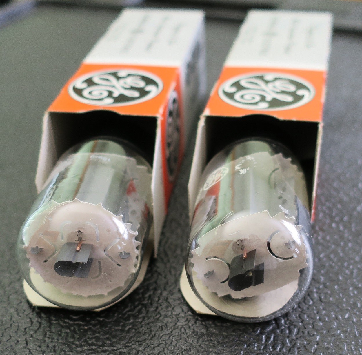 GE 6L6GC Vintage Matched Pair Power tubes w/ Original boxes – from KCANos Tubes
