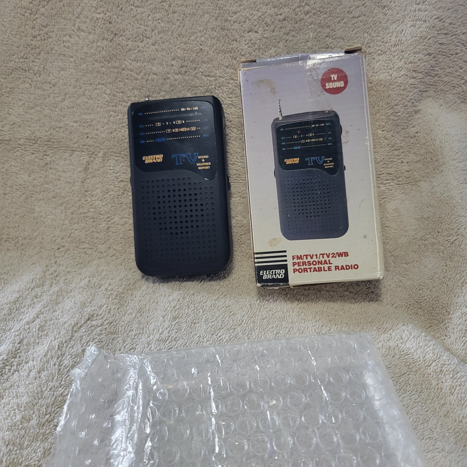 New Electro Brand FM/AM/WB/TV Sound Solid State 4 Band Portable Pocket Radio