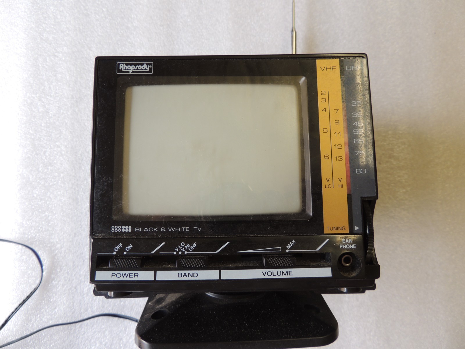 Rhapsody Black & White 4.5″ TV model TVS-628 clean untested w/ AC adaptor