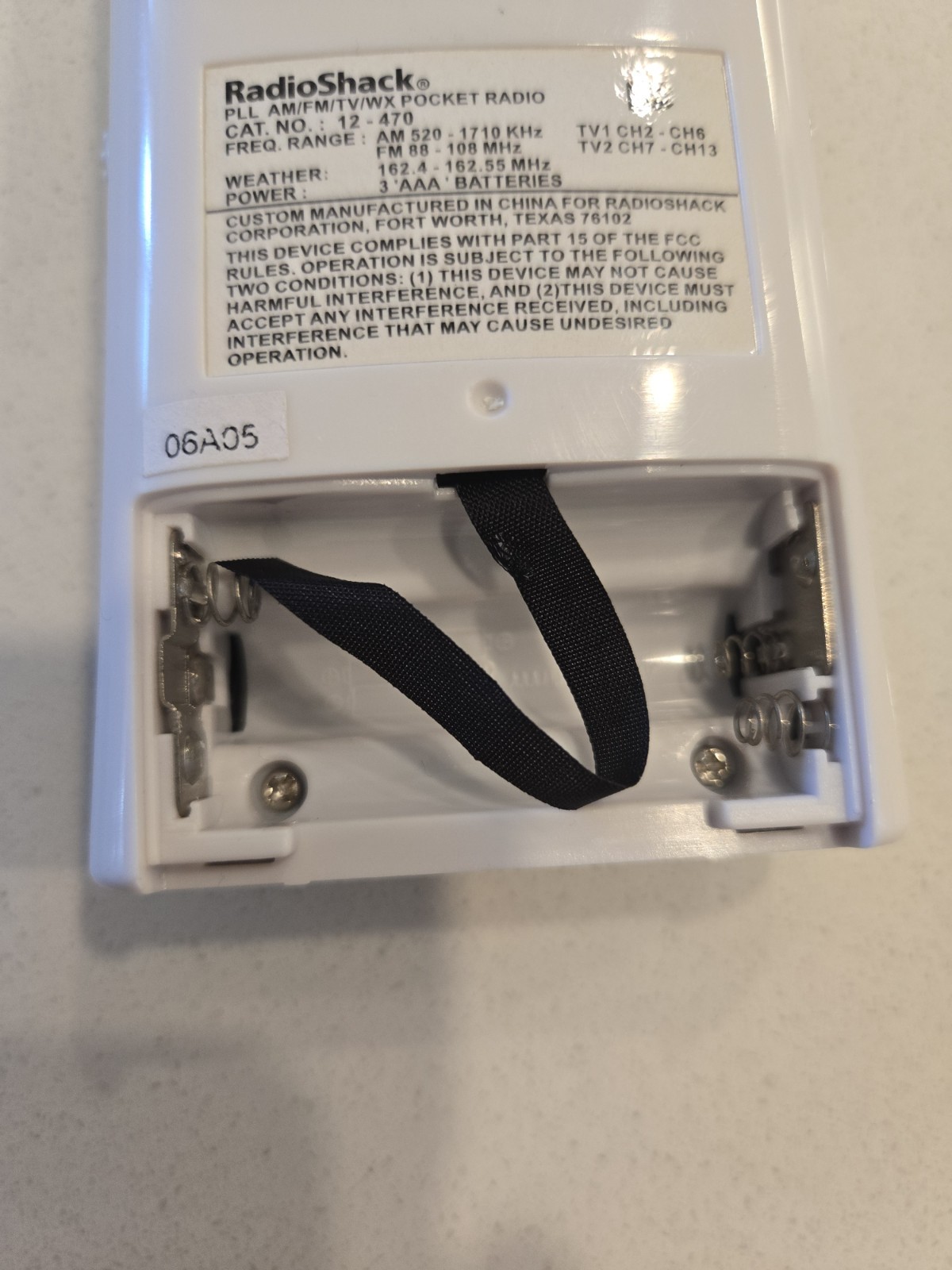 RadioShack Digital Stereo 12-470 AM/FM/TV/Weather Pocket Radio Handheld Tested