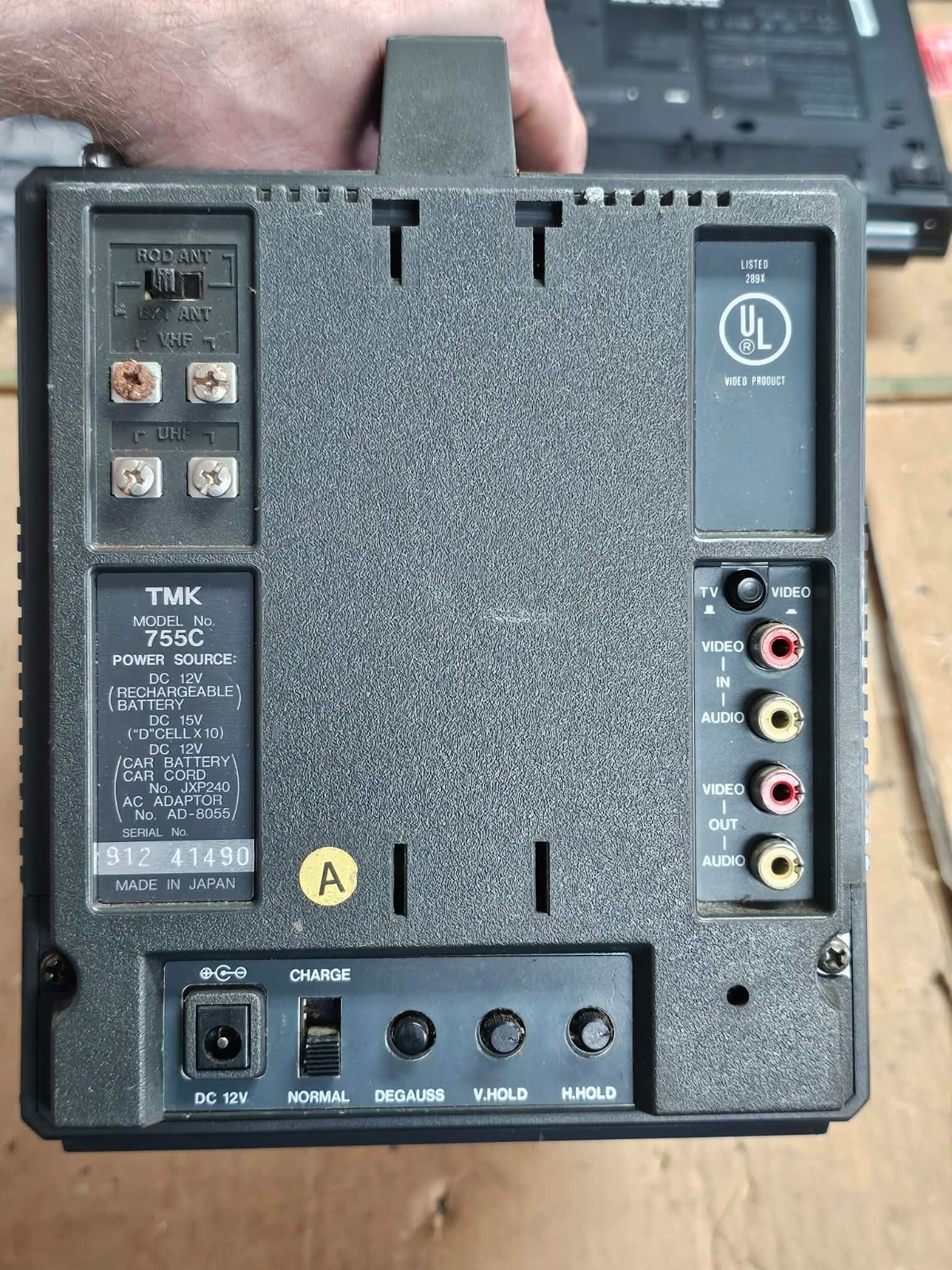 Retro Vintage TMK 755C Portable Color TV 5″ Screen wAntenna Clean Battery Area