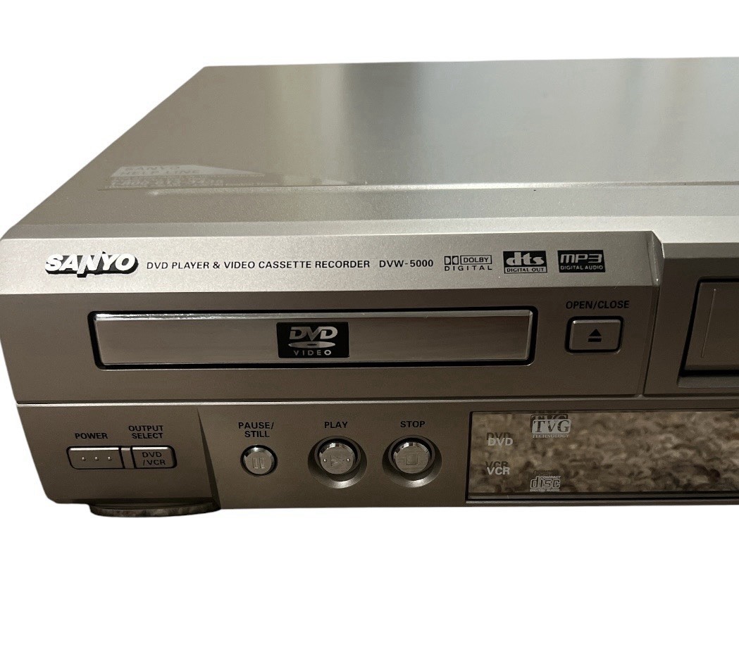 Sanyo DVW-5000 DVD VCR Combo 4 Head Hi-Fi Tested With OEM Remote. Clean Unit.