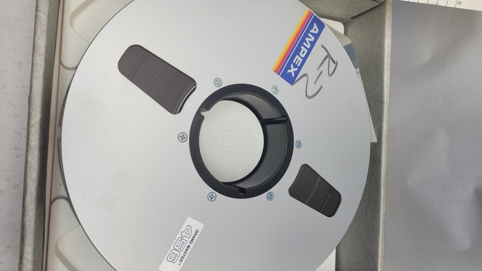 2″ AMPEX 456 Grand Master 10.5″ METAL TAKE UP REEL, 10 1/2 INCH FOR 2 INCH TAPE