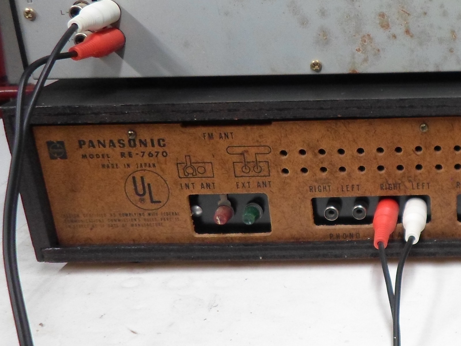 VTG Panasonic RE-7670 FM-AM Stereo Receiver & Sanyo Cassette RD-W49 “SEE VIDEO”