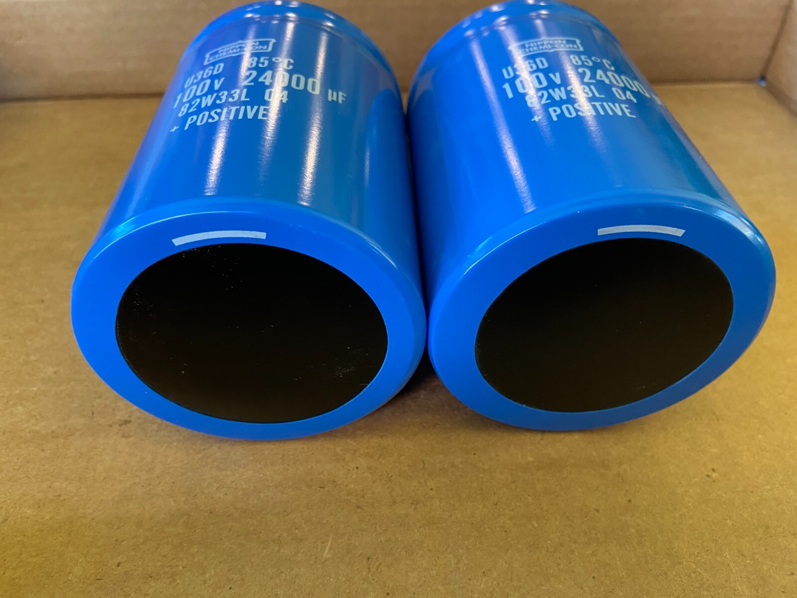 2 New 24000 uf 100v Chemi-Con Capacitors EXACT FIT Bose 1800 1801 Main Filter
