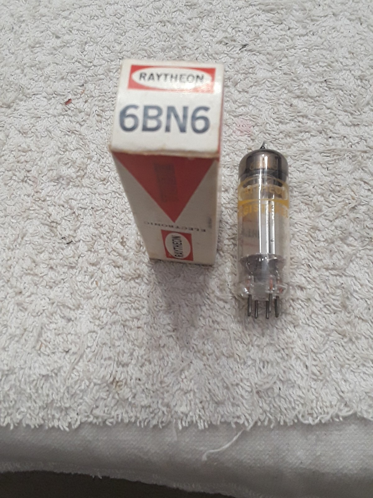 NOS Raytheon 6BN6 Vacuum Tube