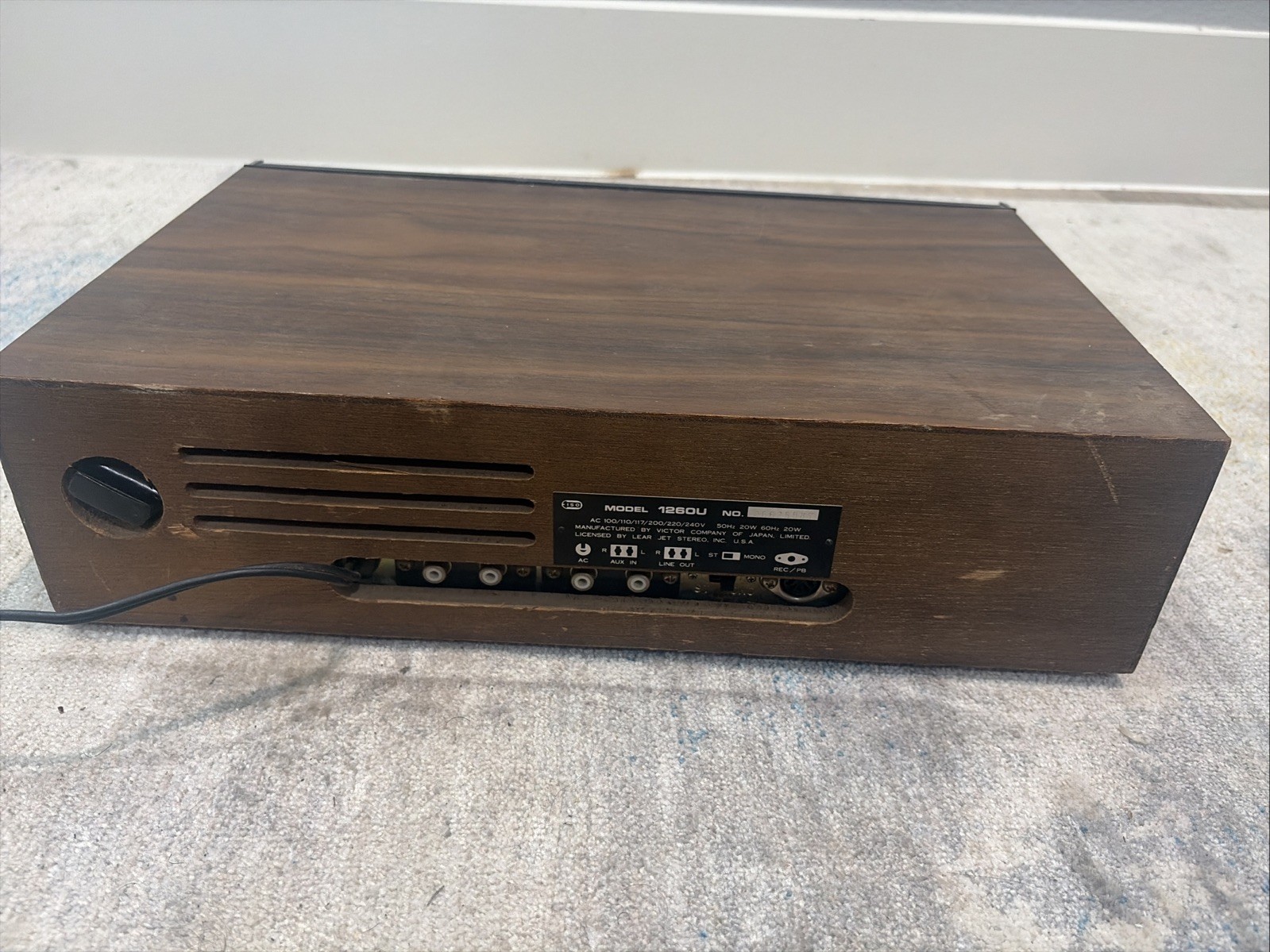 JVC 1260U 8 Track Cartridge Player/Recorder! Tested, works !