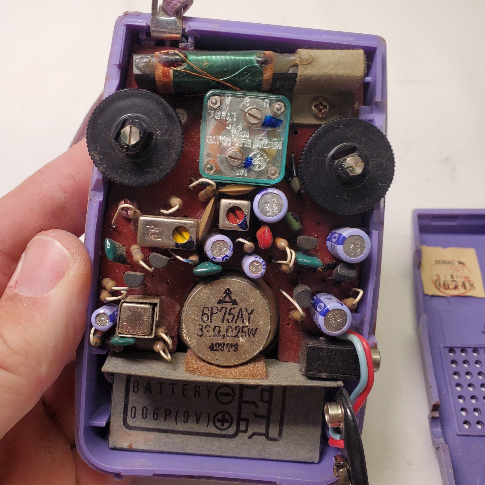 VINTAGE PANASONIC MATSUSHITA TRANSISTOR RADIO MODEL R-1052~WORKING~Purple-AM~9