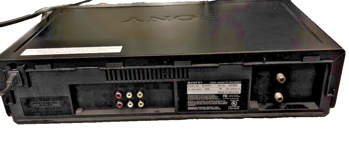 PRE-OWNED Sony SLV-N71 VCR Video Cassette Recorder VHS Player Black Hi-Fi Stereo