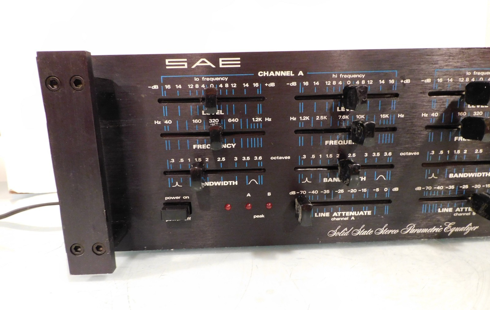 SAE Parametric Graphic Equalizer Vintage Made in the USA