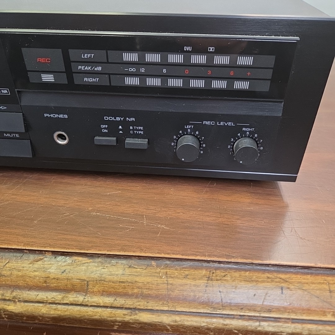 YAMAHA KX-130 Natural Sound Stereo Cassette Deck Dolby B/C Vintage 1980s Japan