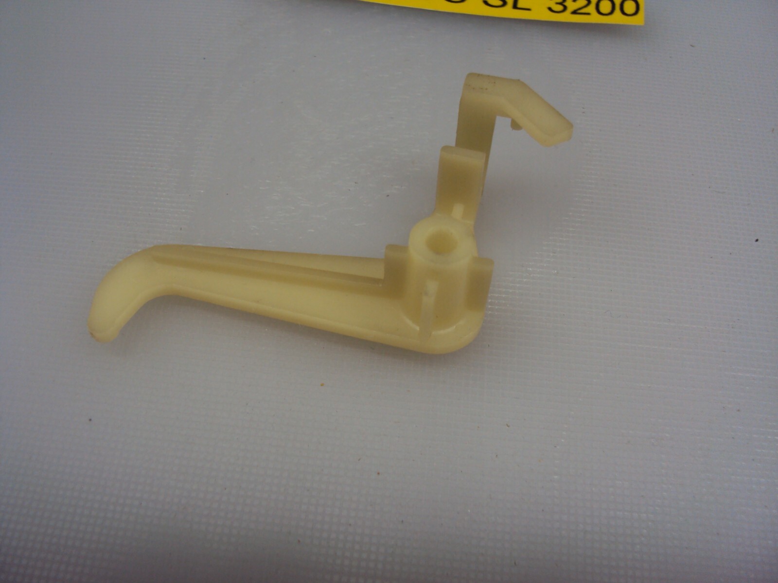 Technics SL-3200 Turntable Gear Setting Supporter P/N SFUM222-11 Parting SL-3200