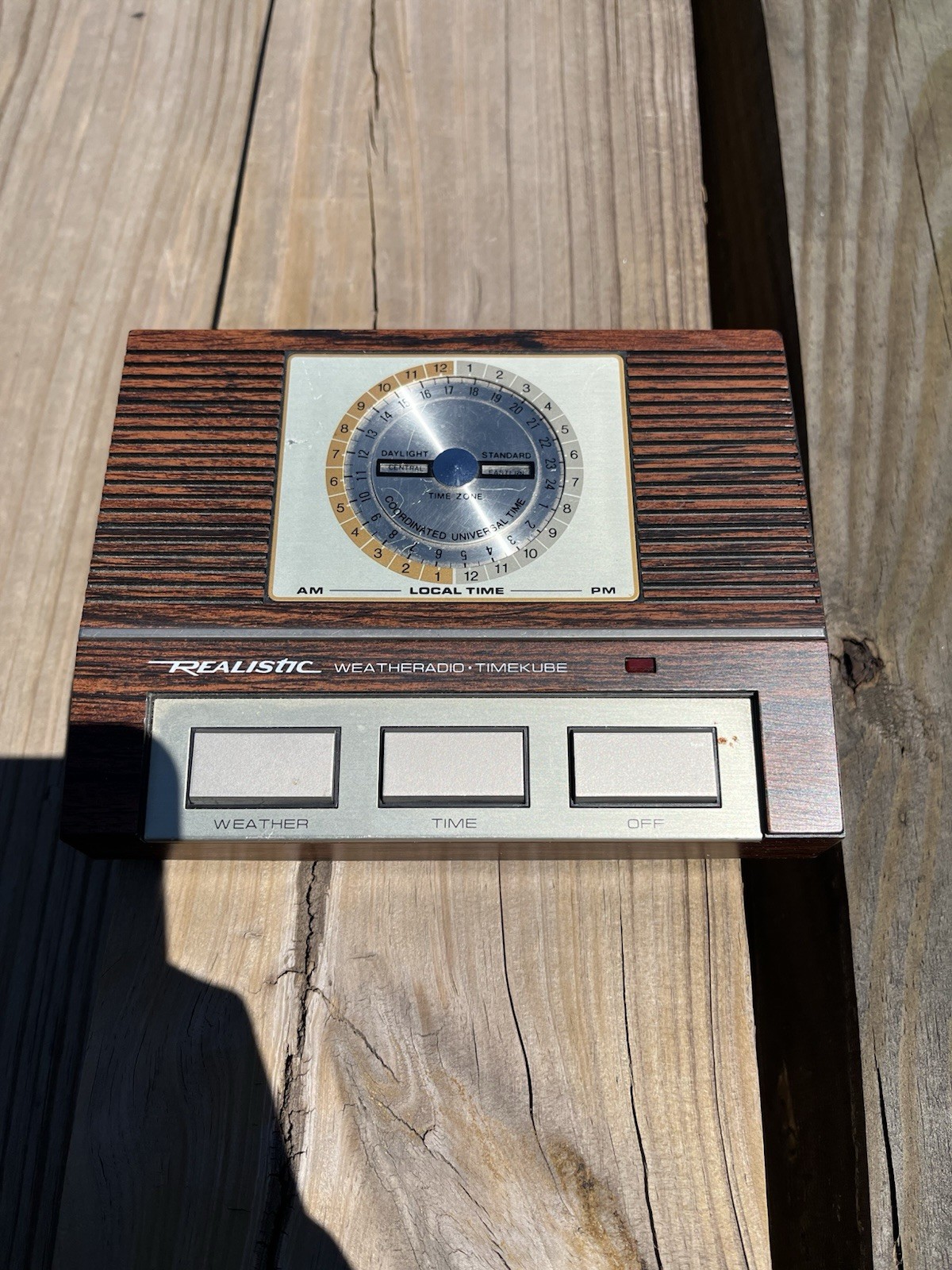 Realistic Weatheradio TimeKube Receiver Coordinated Universal