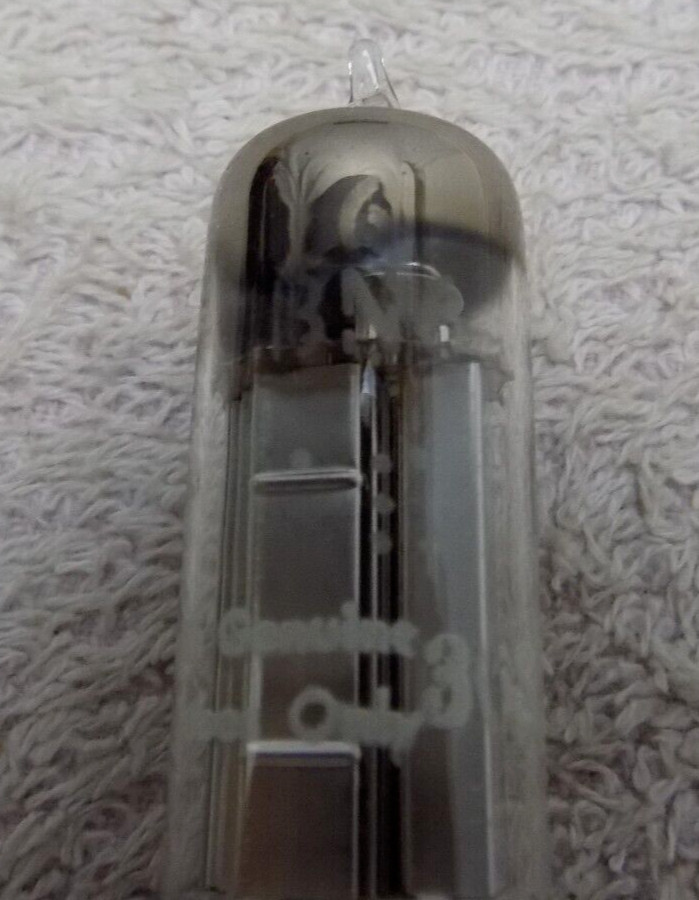 VINTAGE ARCTURUS ELECTRON TUBE #6AU8- NOS