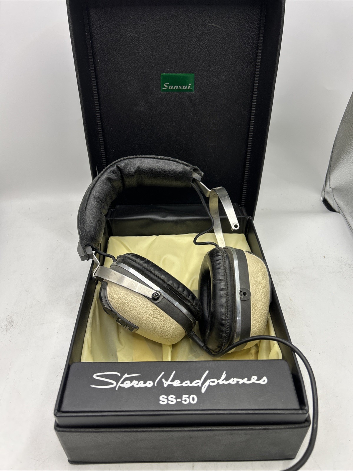 SANSUI Stereo Headphones SS-50 Vintage Japan Volume Tone Control 2 Way 8Ohm(104)