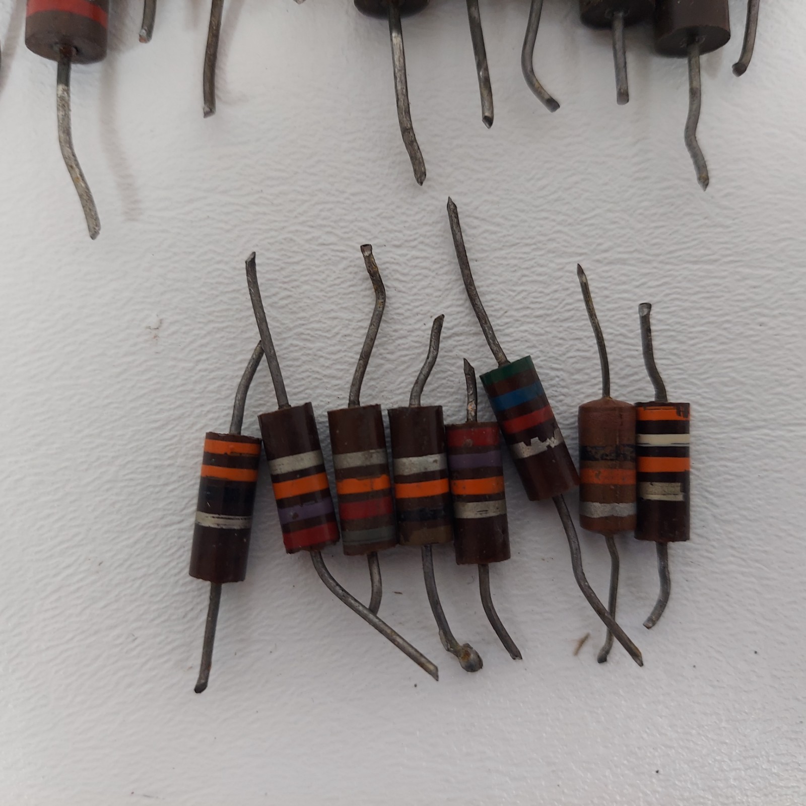 100+ Radio Electronic Carbon Comp Resistor Circuits Allen-Bradley IRC Wood Box