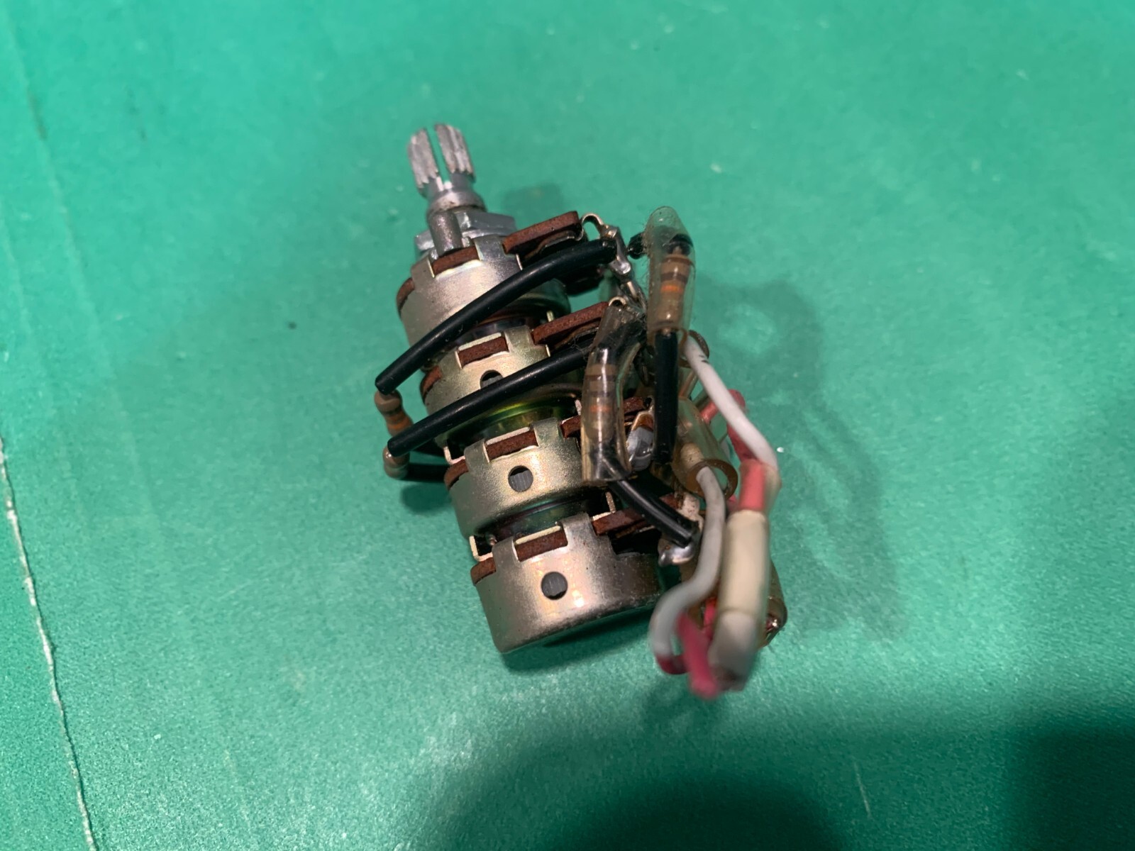 Pioneer SA-9100 Stereo Amplifier Parting Out – Phono 2 Potentiometer