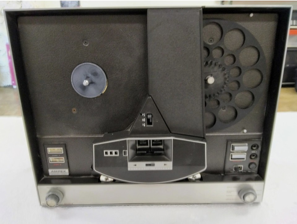 AMPEX Model 1450 Audio Recorder-Reproducer Reel to Reel Deck