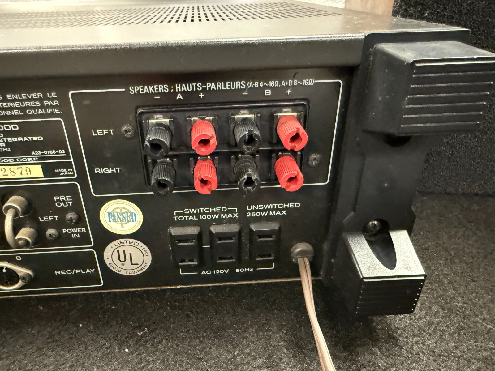 VINTAGE KENWOOD DC STEREO INTEGRATED AMPLIFIER MODEL KA-8100 CLEAN