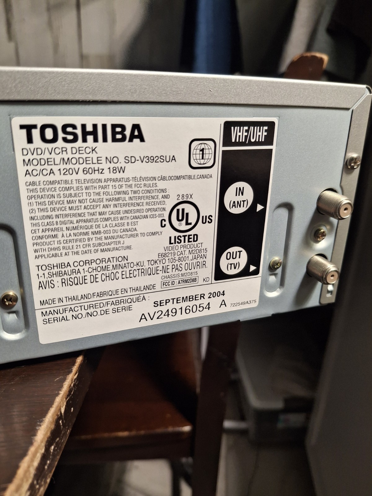 Toshiba SD-V392SUA Hi-Fi VHS VCR Deck/DVD Video Player Silver No Remote Tested