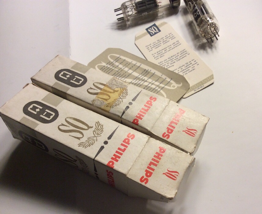 (2) E90CC PHILIPS MINIWATT SQ Akin to E80CC and 6211 Duo Triode Long Box Plate