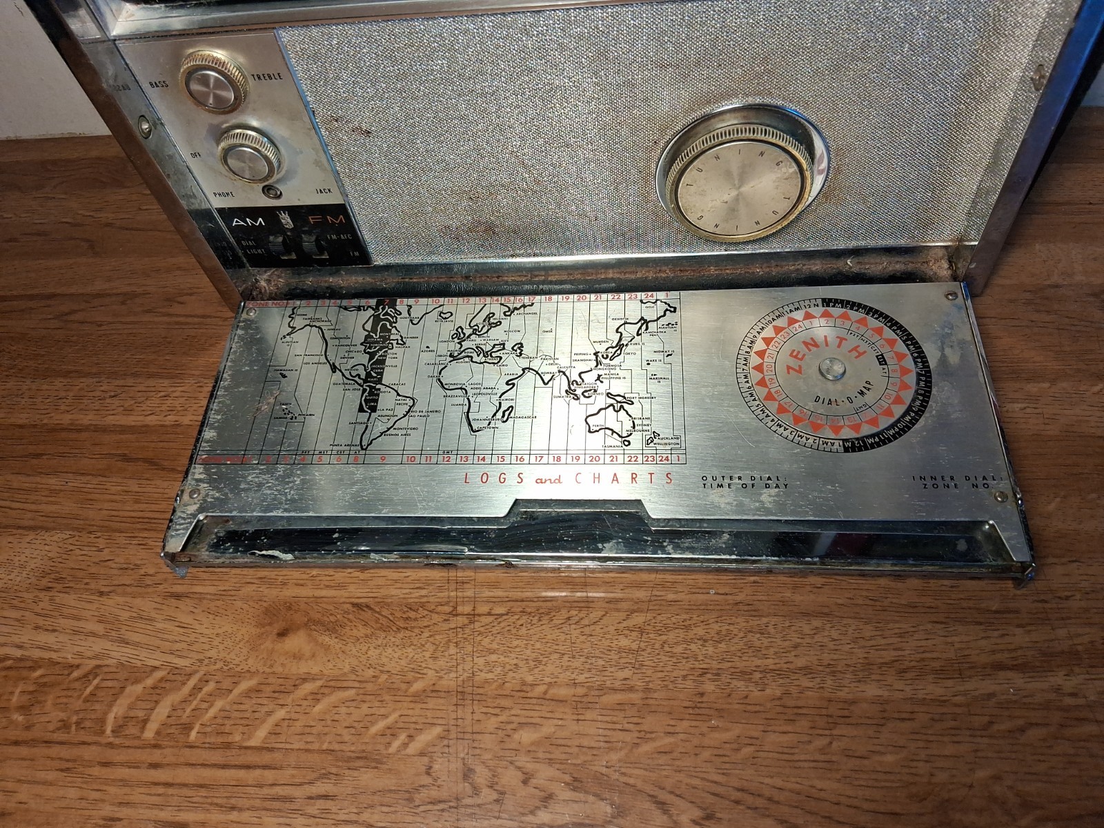 ~Untested Zenith Royal 3000-1 Trans-Oceanic FM-AM Multiband Radio~