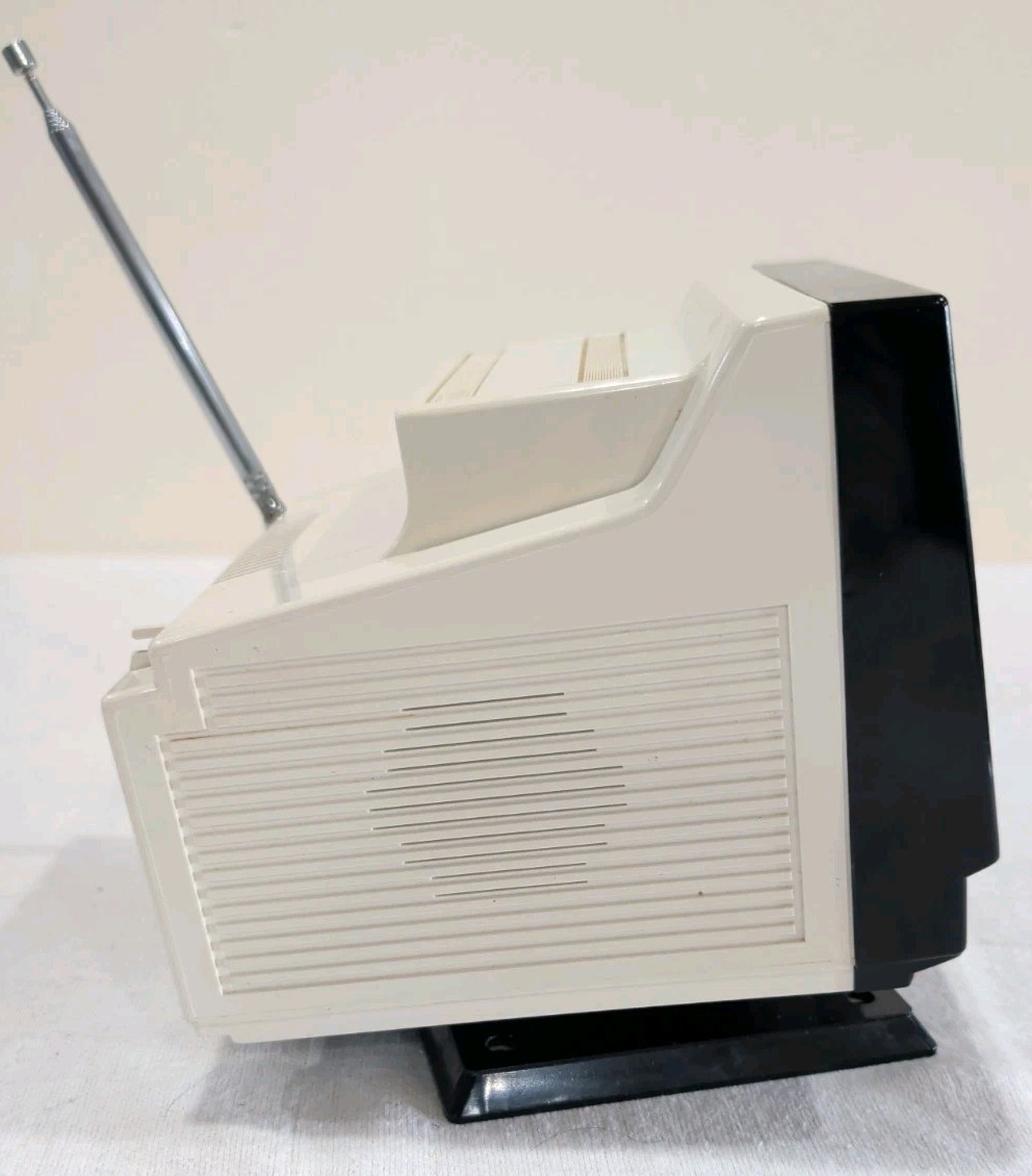 Cosmo 4.5” Vintage TV Antenna Black & White Retro Portable Television UNTESTED