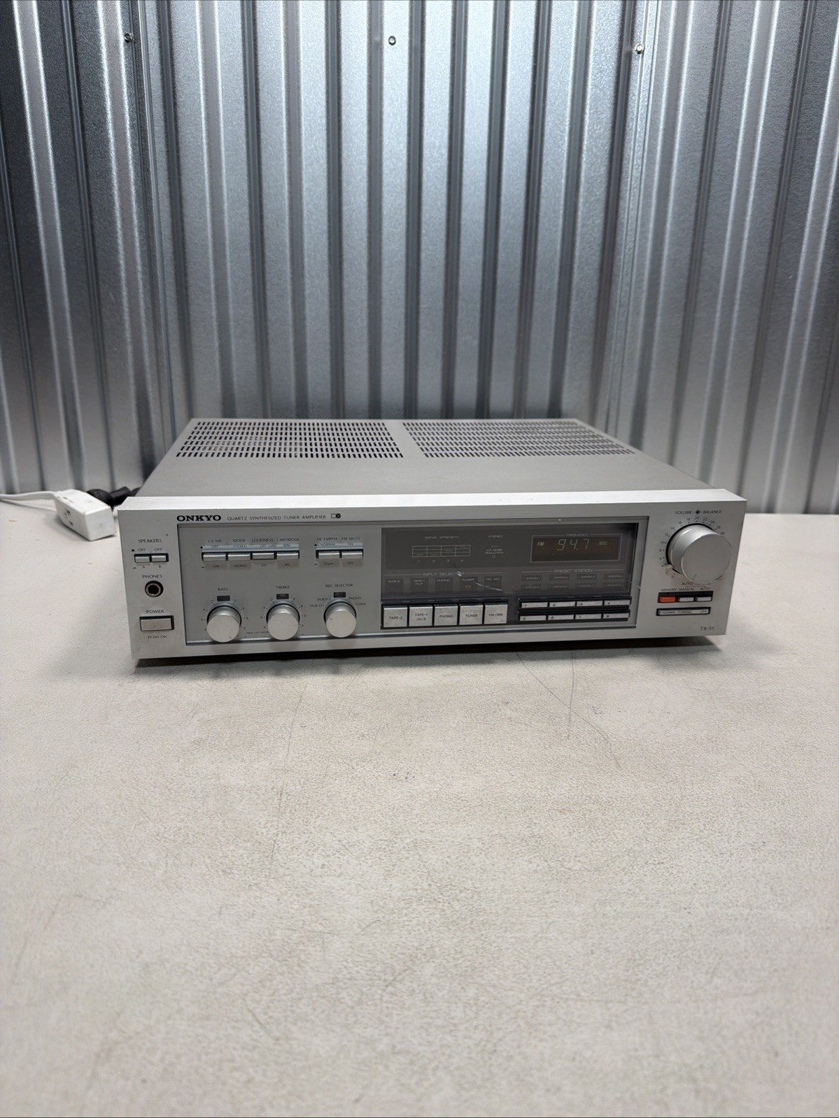 Vintage Onkyo Model TX-51 Quartz Synthesized Tuner Amplifier/Receiver – Works!