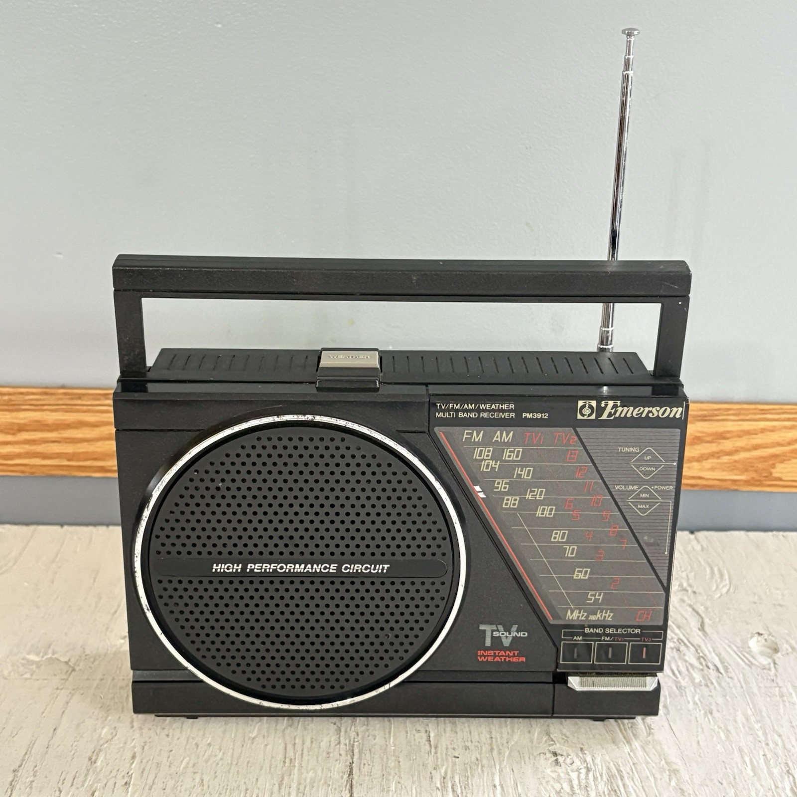 Vintage Emerson PM3912 TV/FM/AM/Weather Multi Band Receiver Works