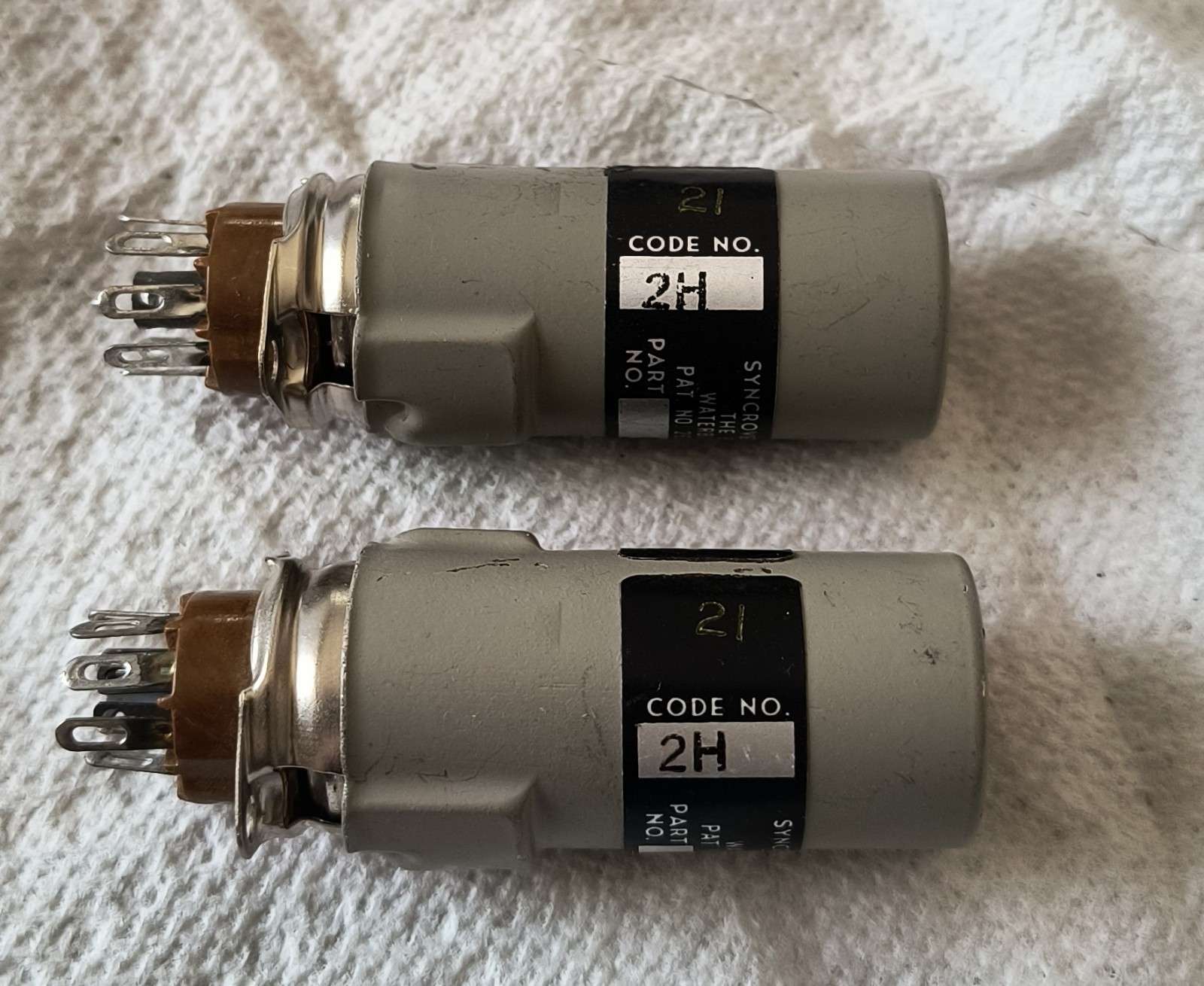 (2) Bristol Co. Syncroverter Switch 95908-10 code no 2H