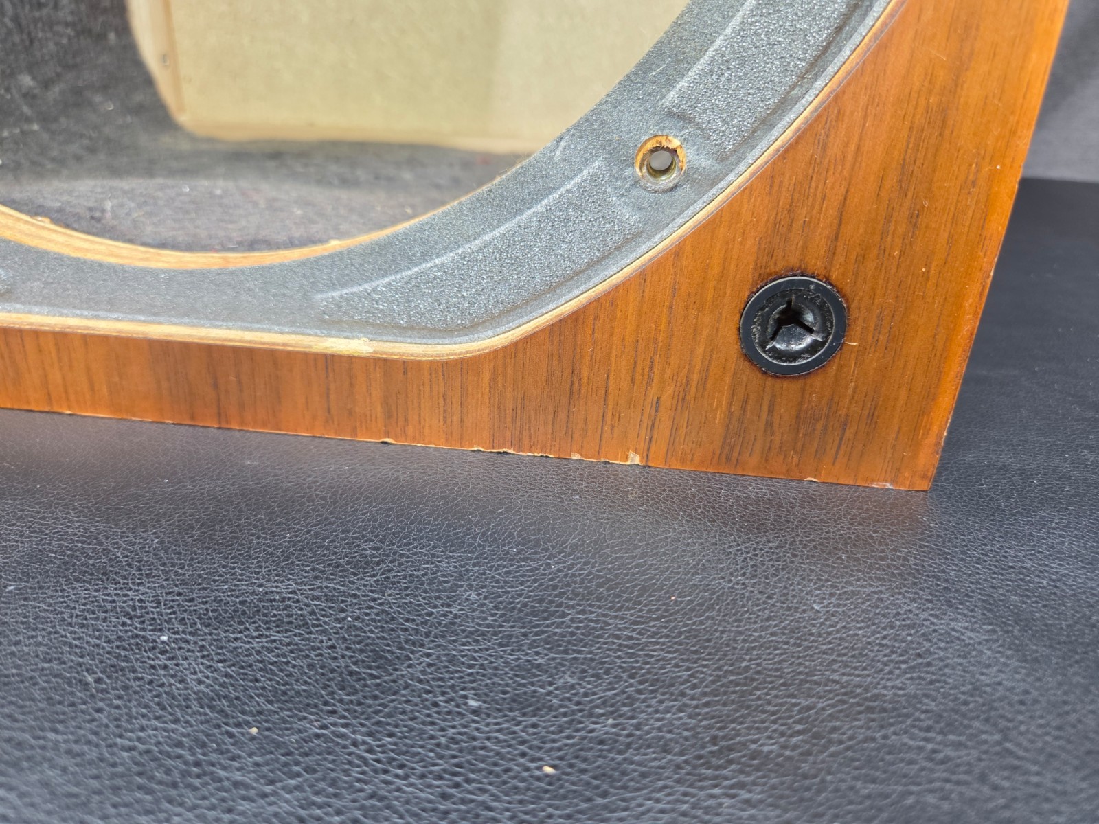 Yamaha NS-690 Original Wood Speaker Cabinet Case (One Single not Pair)