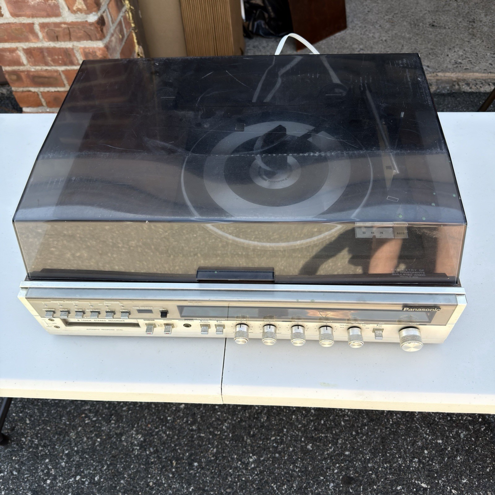 1970s Panasonic SE-2680 AM/FM Radio 8-Track Turntable Stereo System W/Speakers